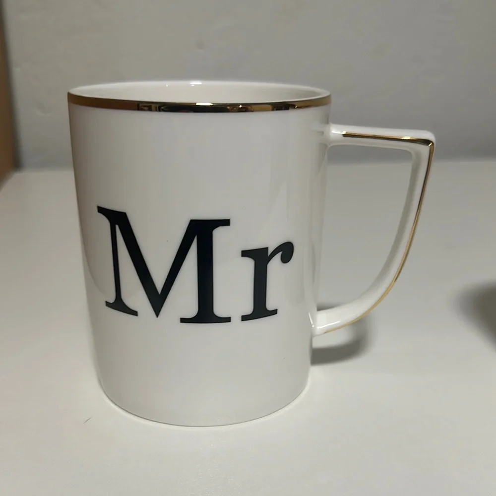 Mr and Mrs White Mugs with Silver & Gold Trim - Picture 2 of 8